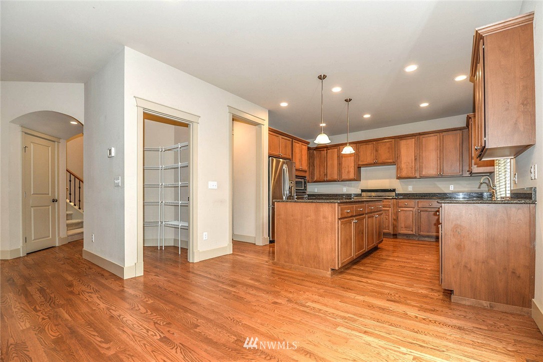 16625 41st Avenue Southeast Bothell, WA 98012 - Photo 7 of 25