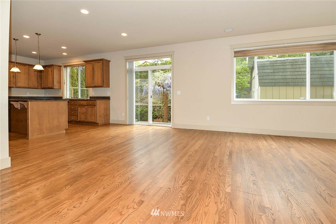 16625 41st Avenue Southeast Bothell, WA 98012 - Photo 10 of 25
