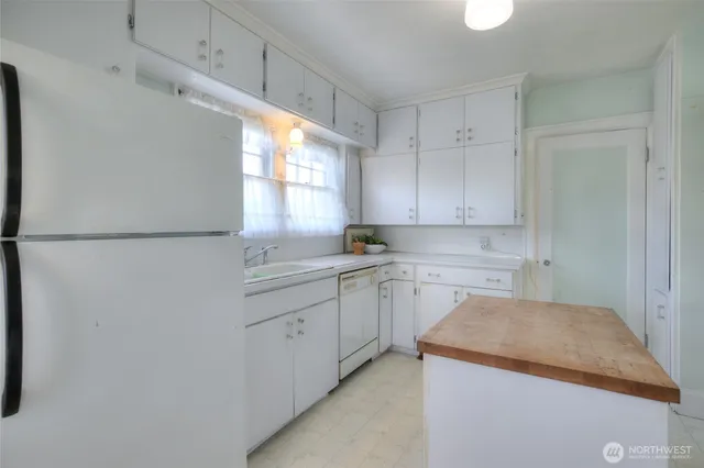 $249,000 | 1700 West 6th Street, Aberdeen, WA 98520