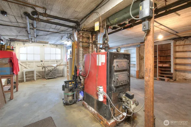 $249,000 | 1700 West 6th Street, Aberdeen, WA 98520