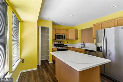 $389,990 | 5502 Trout Run Road, Clinton, MD 20735