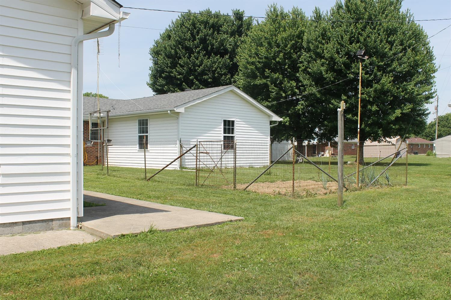 9746 Winchester Road, Unit A Clay City, KY 40312 - Photo 4 of 11 Photo 4