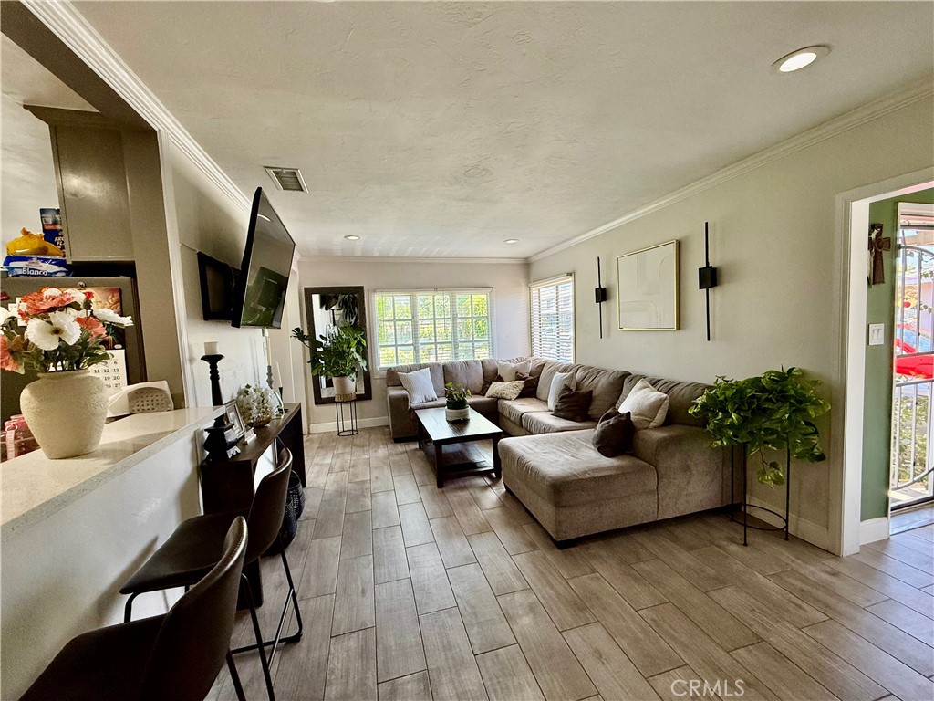 4547 Jones Avenue Riverside, CA 92505 - Photo 14 of 43