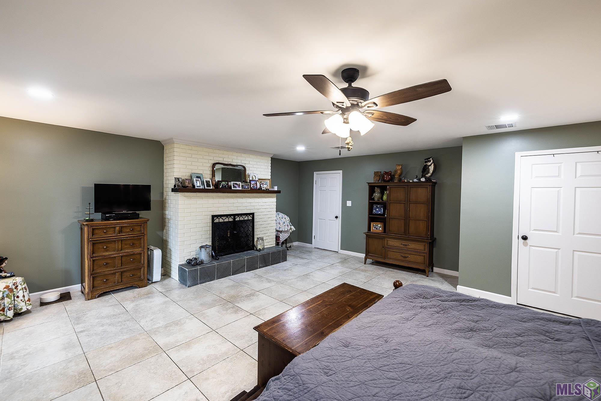 3902 Southdown Mandalay Road Houma, LA 70360 - Photo 12 of 47