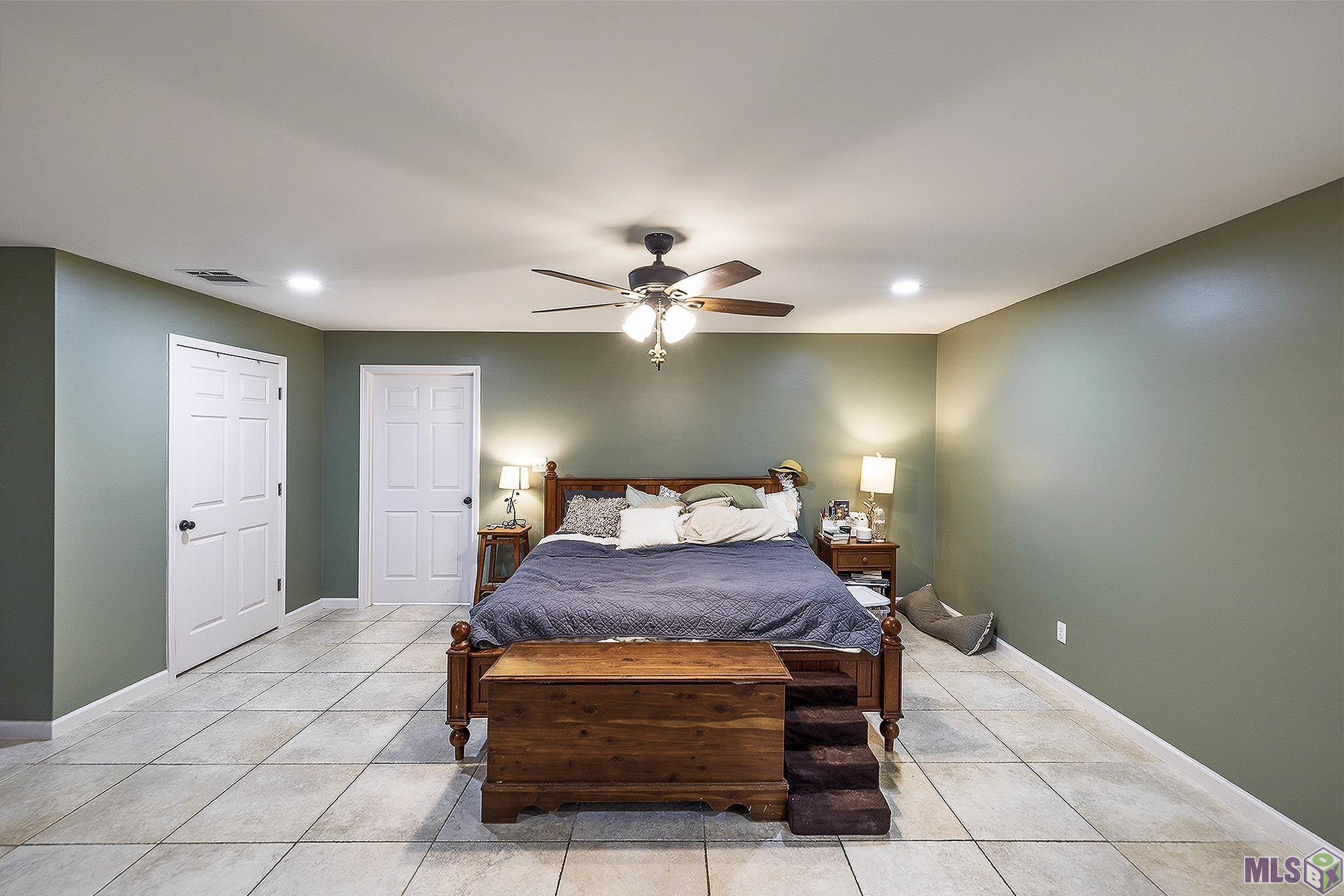 3902 Southdown Mandalay Road Houma, LA 70360 - Photo 14 of 47