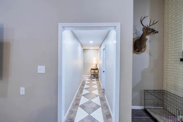 $699,000 | 3902 Southdown Mandalay Road, Houma, LA 70360