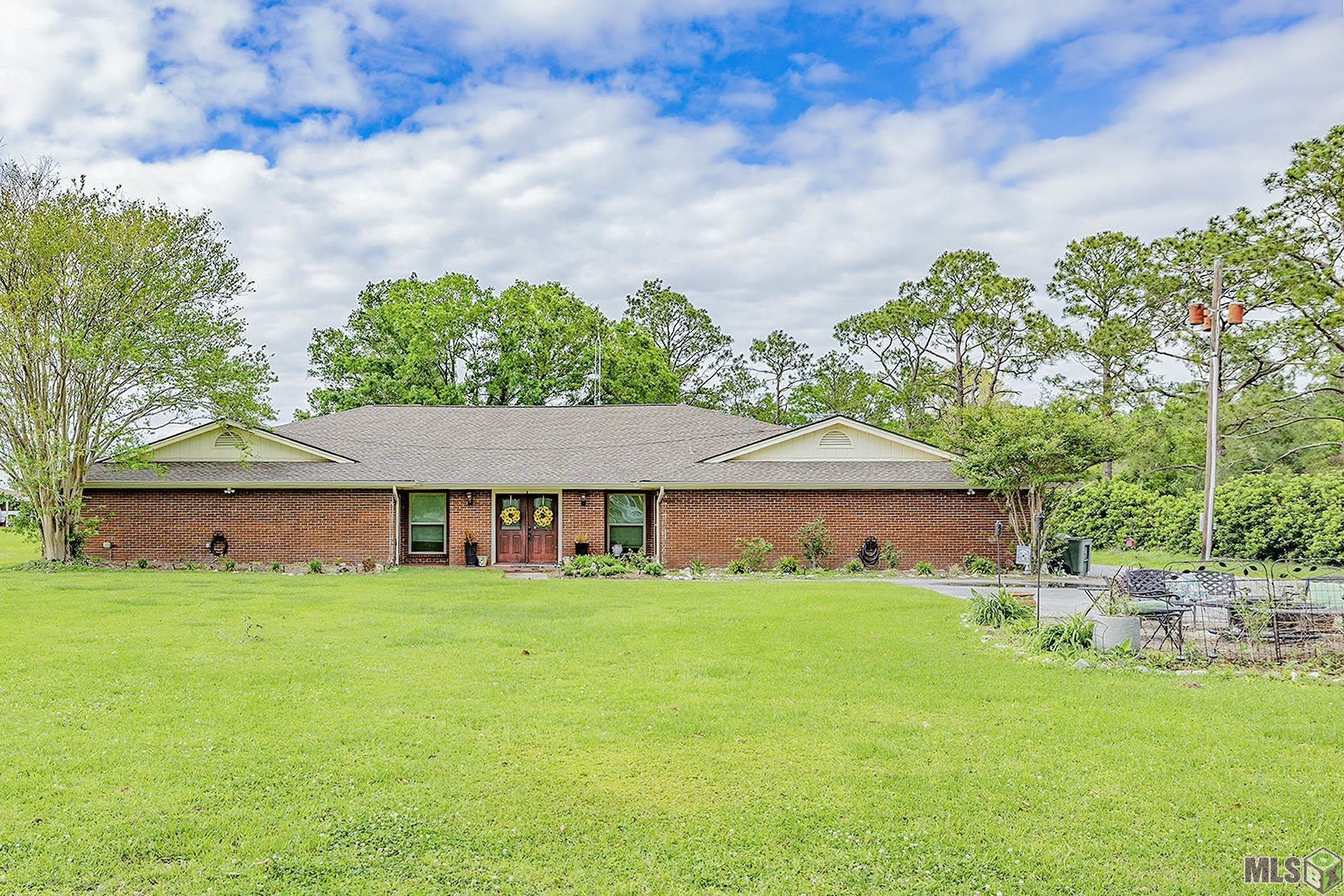 3902 Southdown Mandalay Road Houma, LA 70360 - Photo 2 of 47