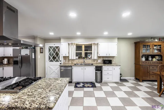 $699,000 | 3902 Southdown Mandalay Road, Houma, LA 70360