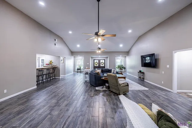 $699,000 | 3902 Southdown Mandalay Road, Houma, LA 70360