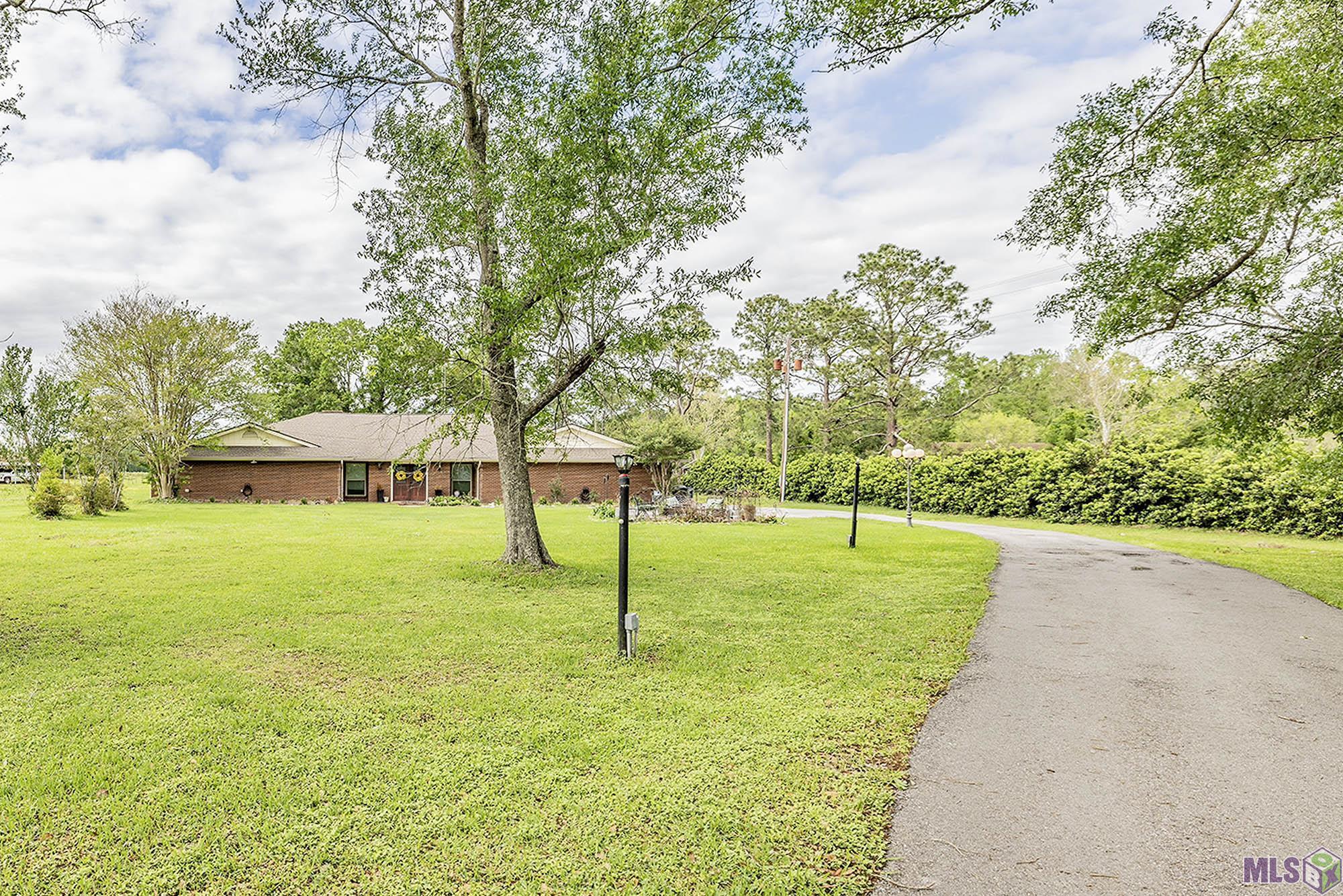 3902 Southdown Mandalay Road Houma, LA 70360 - Photo 3 of 47