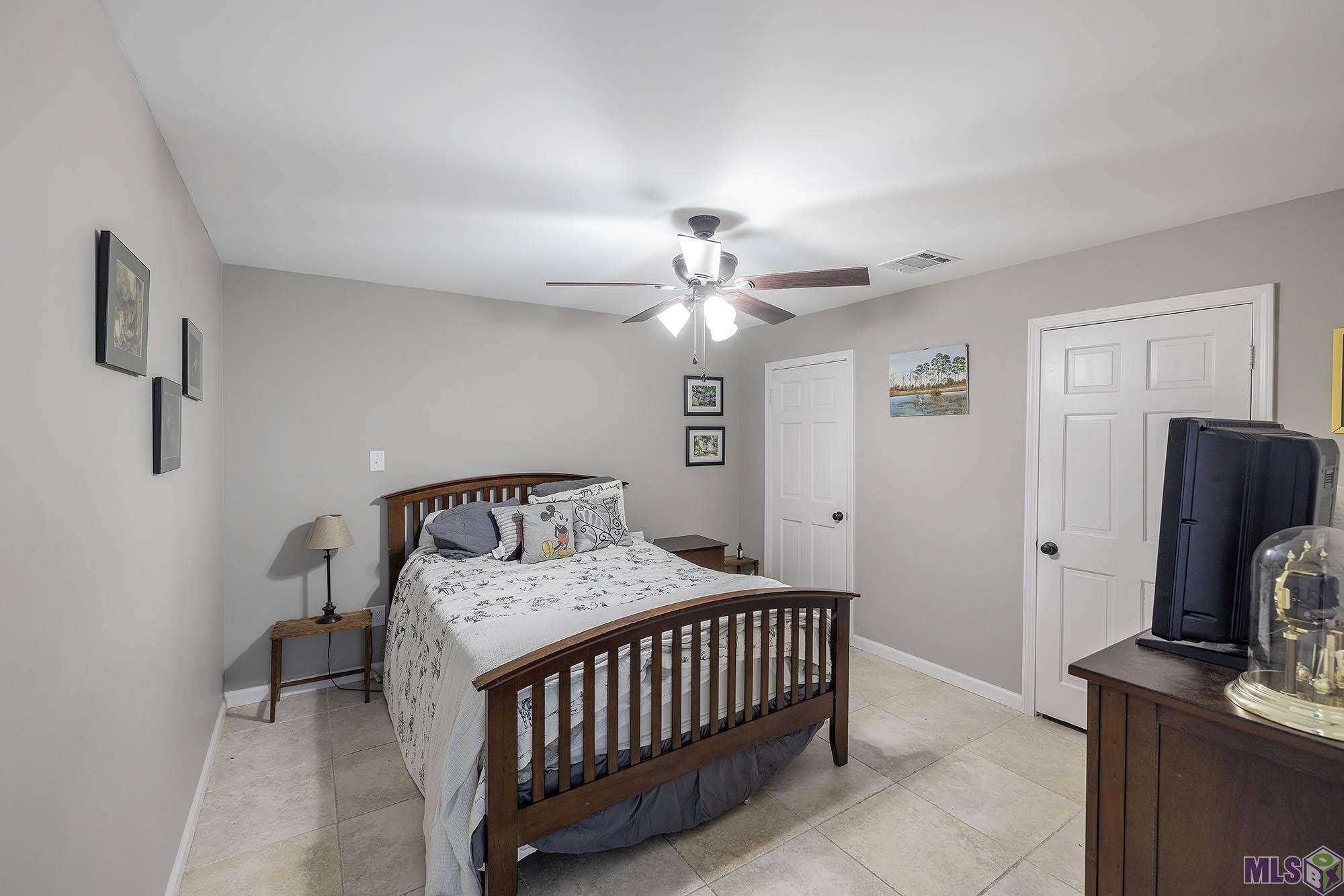 3902 Southdown Mandalay Road Houma, LA 70360 - Photo 9 of 47