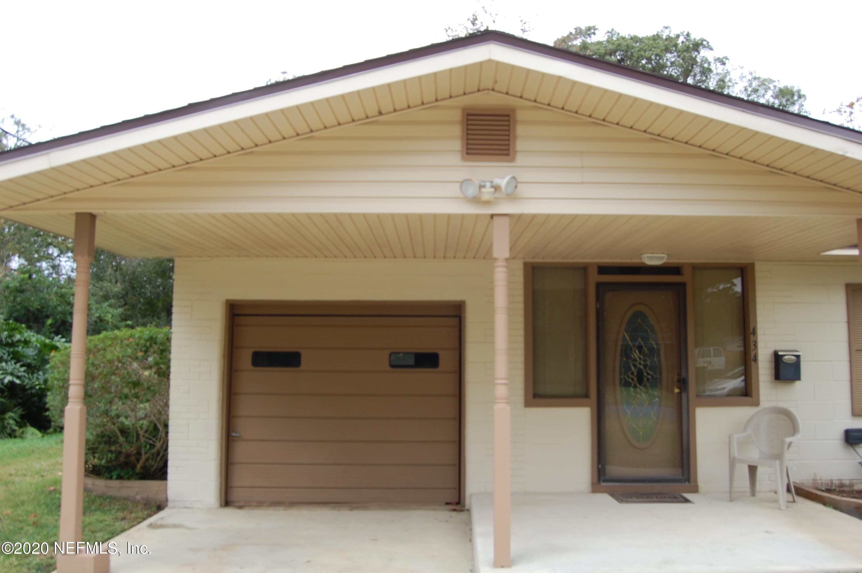 434 Aiken Road Jacksonville, FL 32216 - Photo 4 of 41 DSC_0422