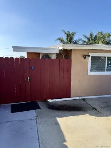 $1,800 | 3112 West Virgo Road, San Diego, CA 92105