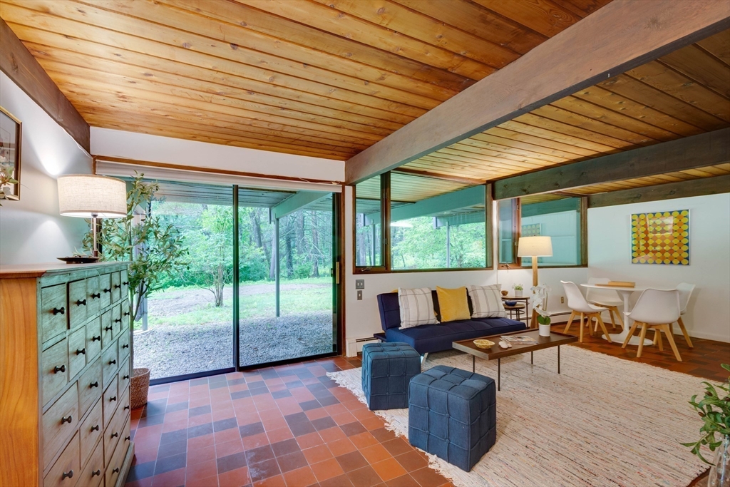 20 Stonehedge Road Lincoln, MA 01773 - Photo 26 of 38 Gallery Image 26