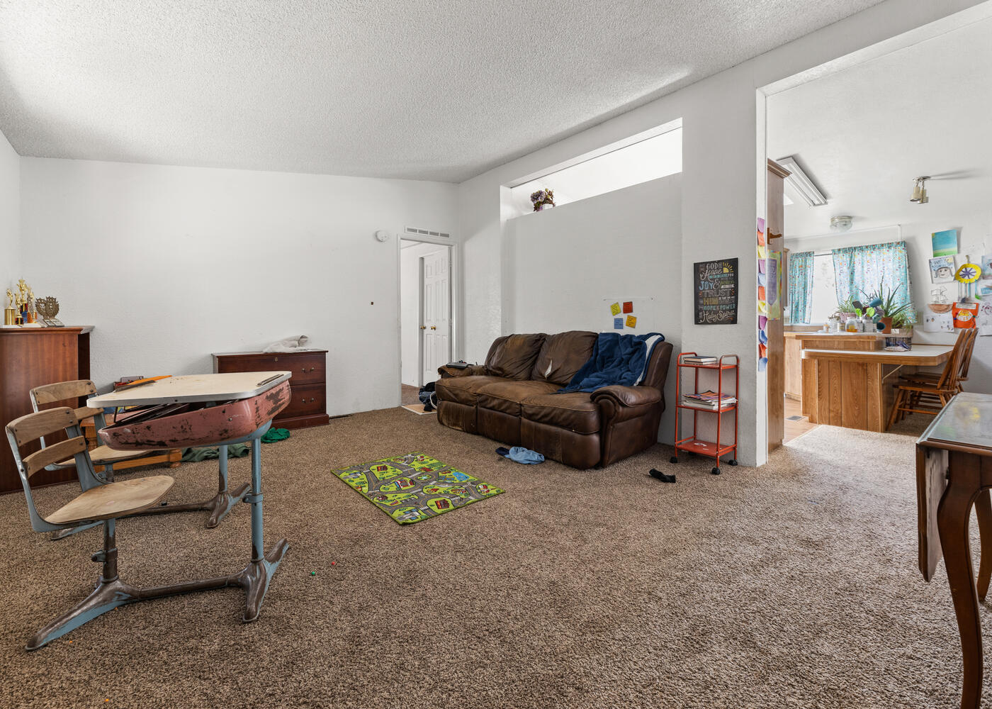 35312 Lenard Road Springville, CA 93265 - Photo 8 of 37 Living Room