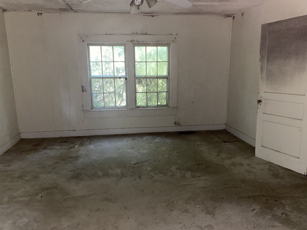 1436 Augusta Road Warrenville, SC 29851 - Photo 7 of 12