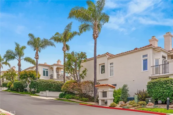 $8,900 | 876 Cofair Court, Solana Beach, CA 92075