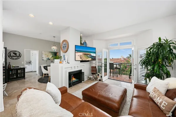 $9,500 | 876 Cofair Court, Solana Beach, CA 92075