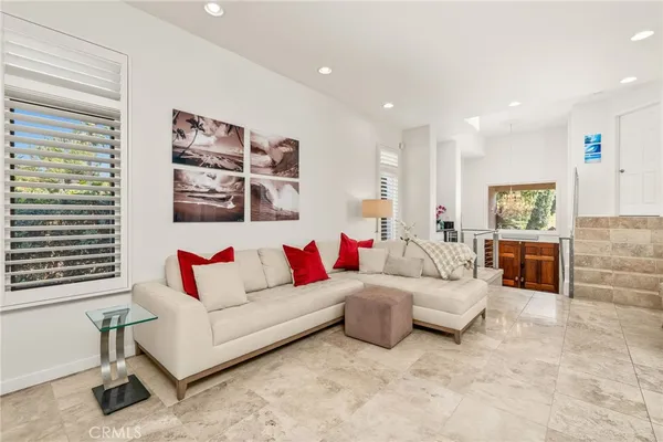 $9,200 | 876 Cofair Court, Solana Beach, CA 92075