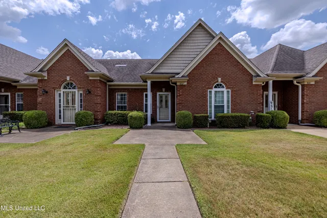 $245,000 | 872 Cardinal Lane, Hernando, MS 38632