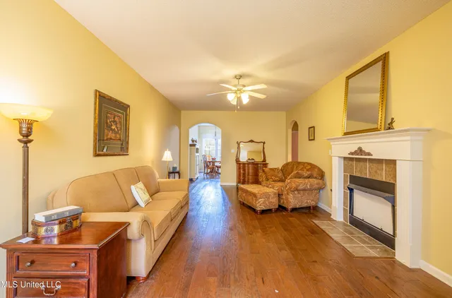 $245,000 | 872 Cardinal Lane, Hernando, MS 38632