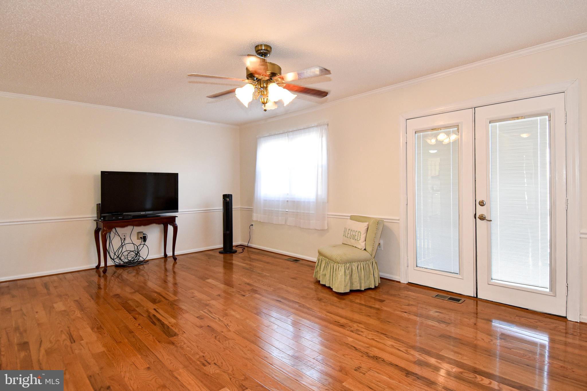8482 Stonewall Road Manassas, VA 20110 - Photo 16 of 36 All wood and full of light