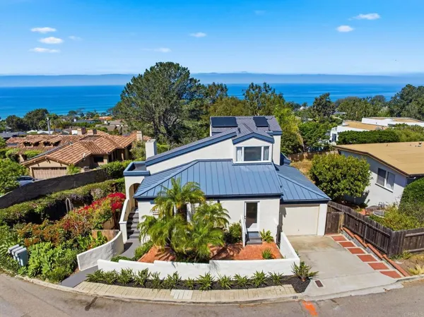 $4,875,000 | 622 Kalamath Drive, Del Mar, CA 92014