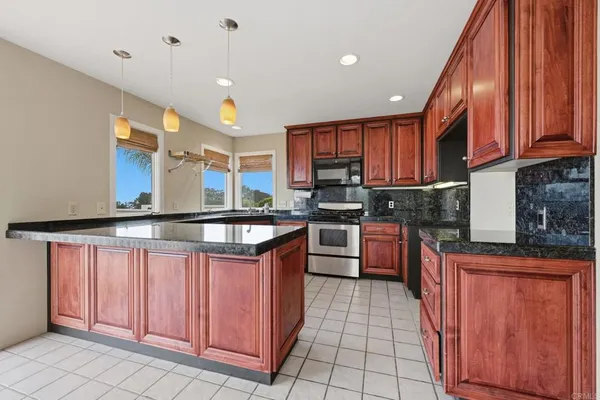 $4,875,000 | 622 Kalamath Drive, Del Mar, CA 92014