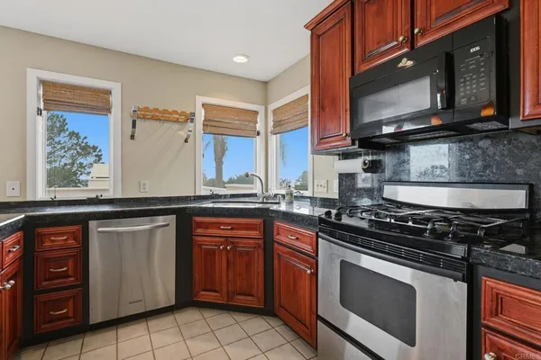 $4,875,000 | 622 Kalamath Drive, Del Mar, CA 92014
