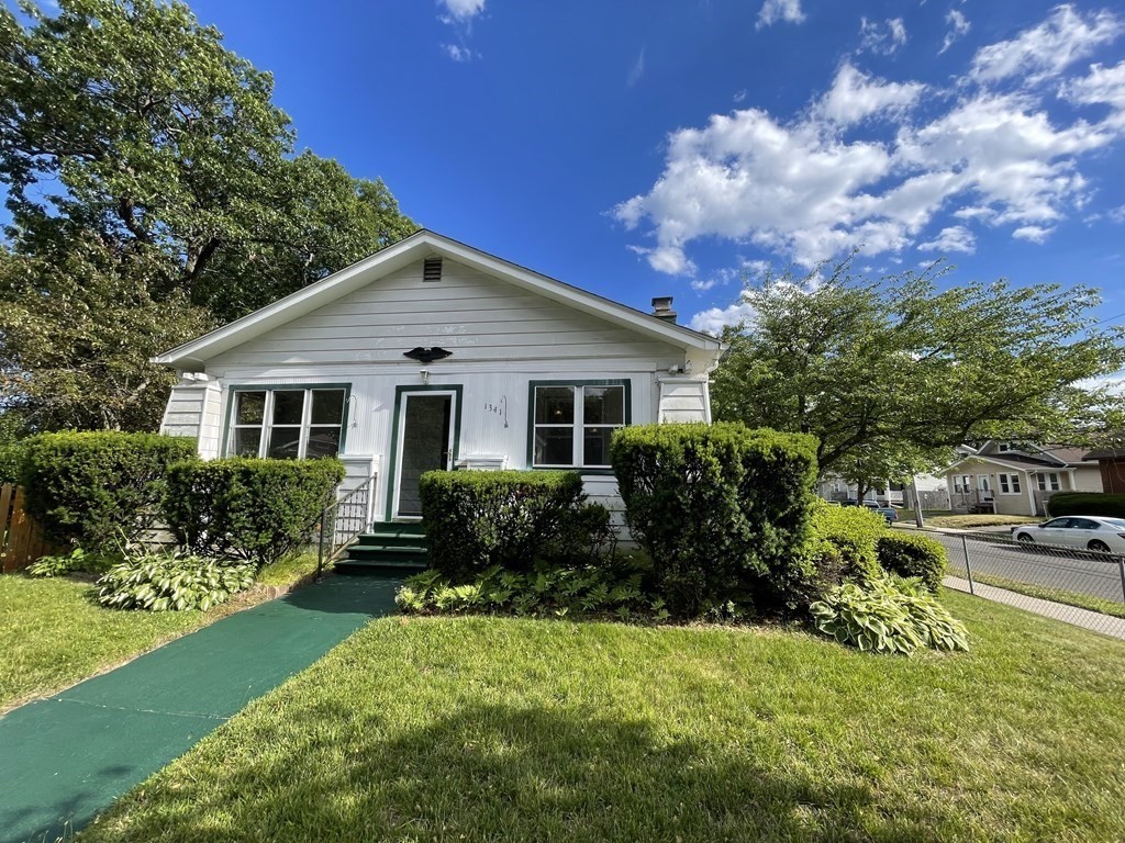 1341 Bay Street Springfield, MA 01109 - Photo 1 of 36 Gallery Image 1