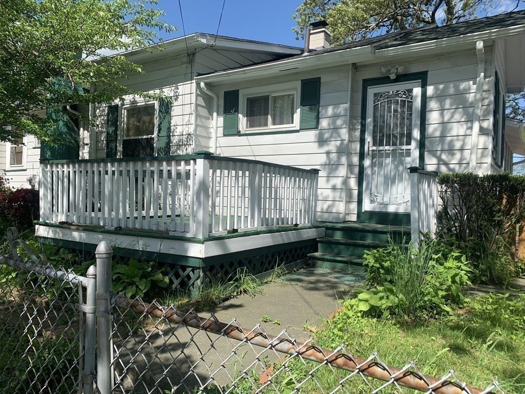 1341 Bay Street Springfield, MA 01109 - Photo 12 of 36 Gallery Image 12