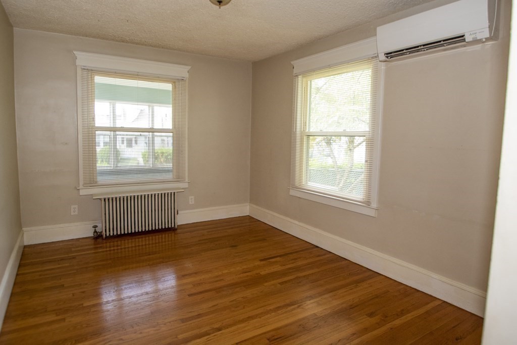 1341 Bay Street Springfield, MA 01109 - Photo 13 of 36 Gallery Image 13