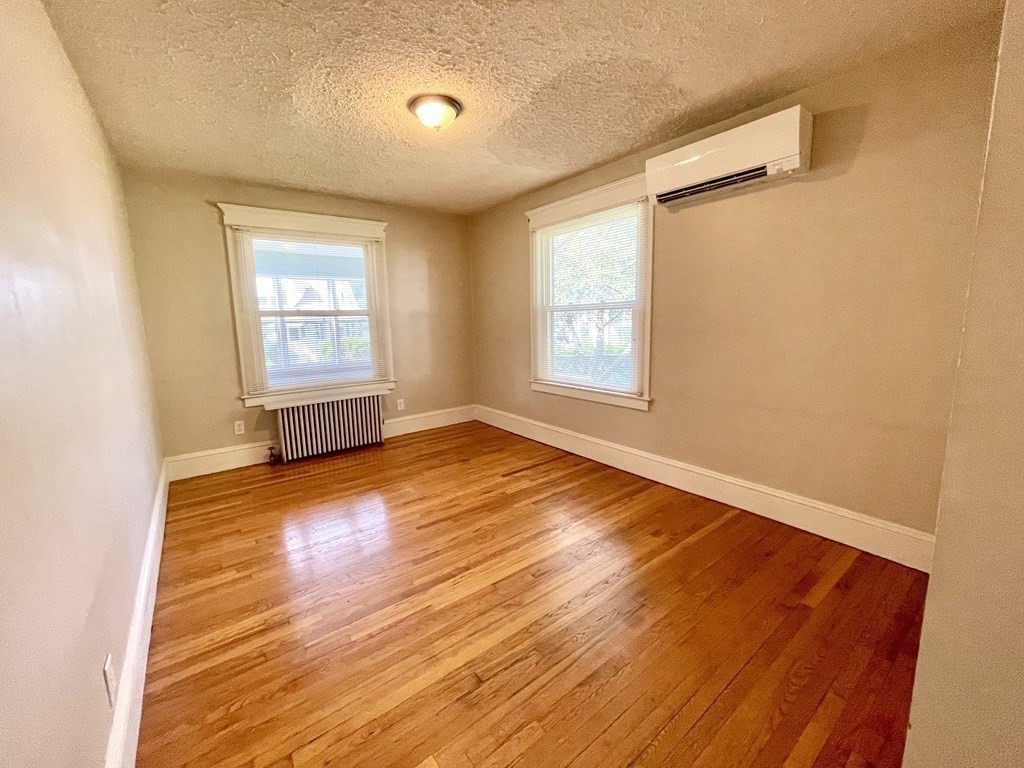 1341 Bay Street Springfield, MA 01109 - Photo 14 of 36 Gallery Image 14