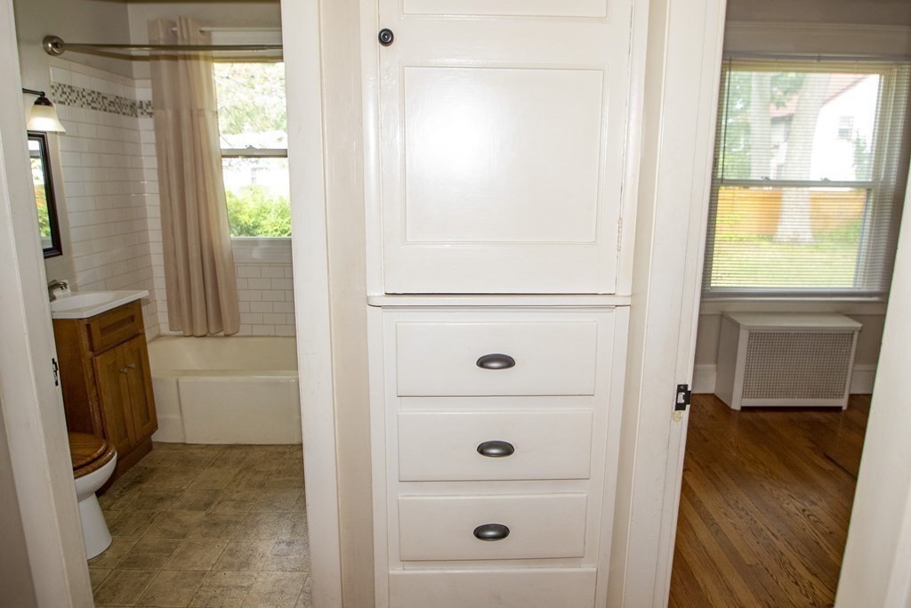 1341 Bay Street Springfield, MA 01109 - Photo 16 of 36 Gallery Image 16