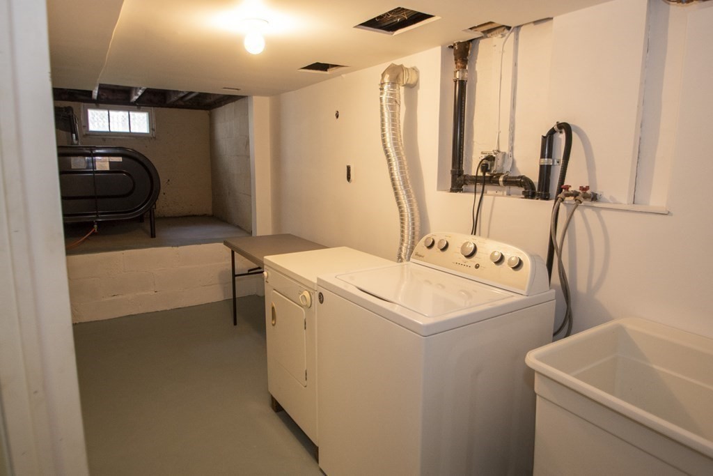 1341 Bay Street Springfield, MA 01109 - Photo 22 of 36 Gallery Image 22