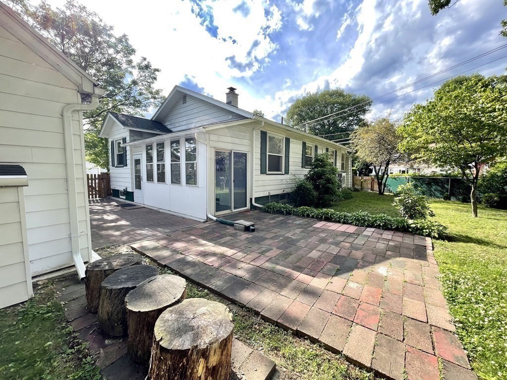 1341 Bay Street Springfield, MA 01109 - Photo 24 of 36 Gallery Image 24
