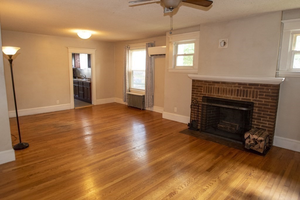 1341 Bay Street Springfield, MA 01109 - Photo 9 of 36 Gallery Image 9
