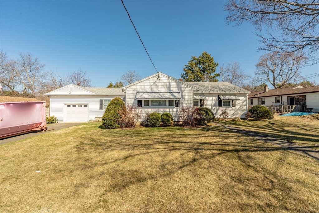 16 Sonia Street Springfield, MA 01119 - Photo 1 of 42