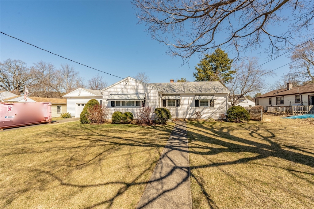 16 Sonia Street Springfield, MA 01119 - Photo 2 of 42