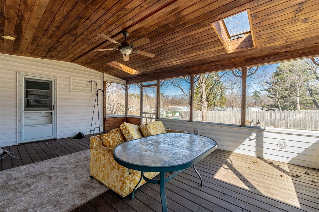 16 Sonia Street Springfield, MA 01119 - Photo 37 of 42