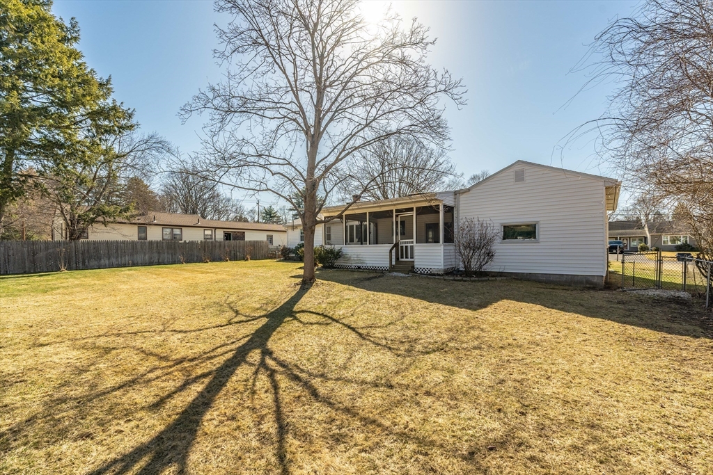 16 Sonia Street Springfield, MA 01119 - Photo 40 of 42