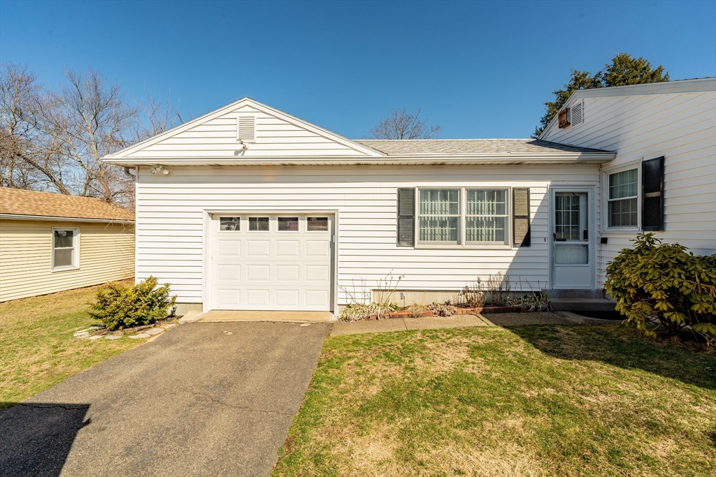 16 Sonia Street Springfield, MA 01119 - Photo 4 of 42