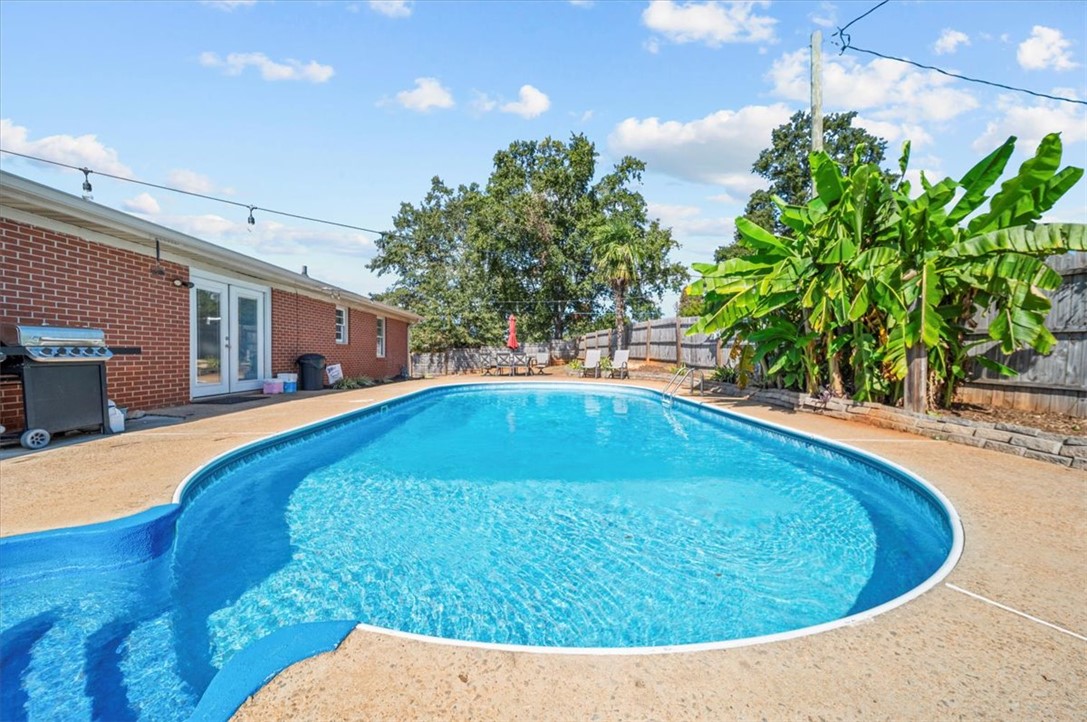 101 Pleasant Drive Seneca, SC 29678 - Photo 24 of 36