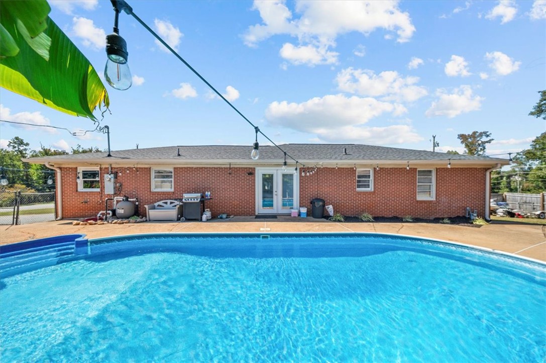 101 Pleasant Drive Seneca, SC 29678 - Photo 26 of 36