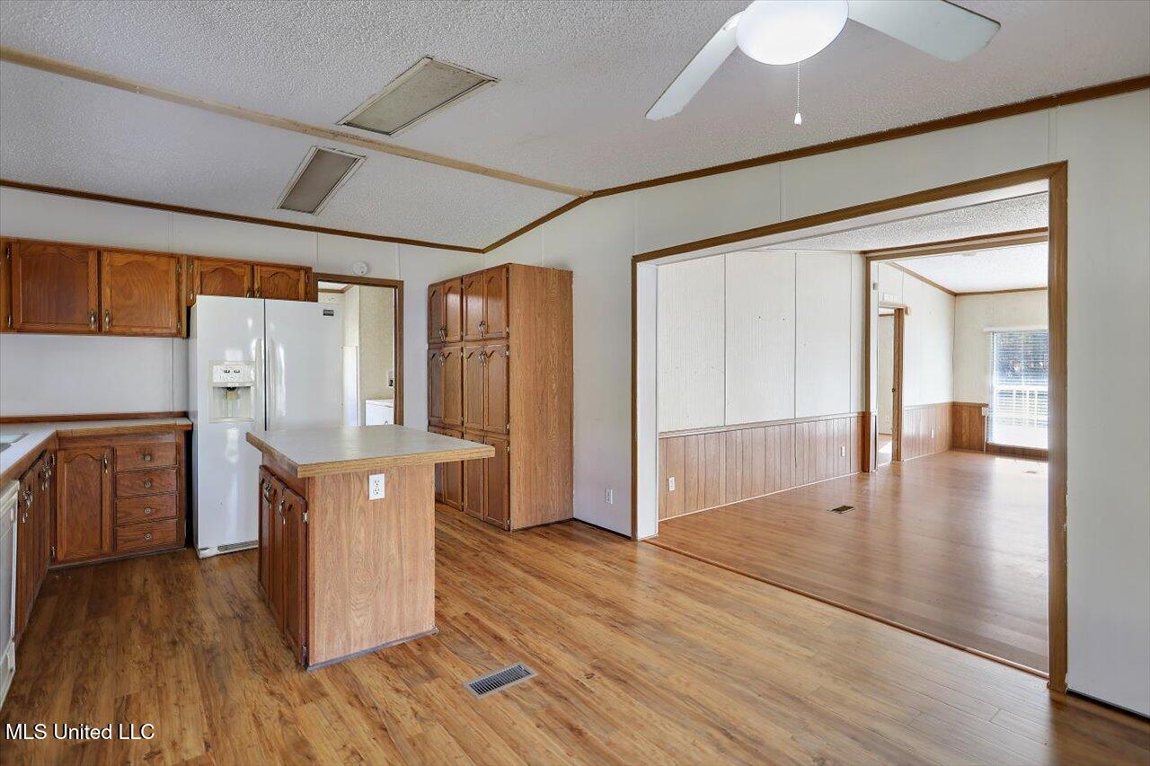 116 A Lakeshore Road Pelahatchie, MS 39145 - Photo 11 of 27 11-116 Lakeshore Rd