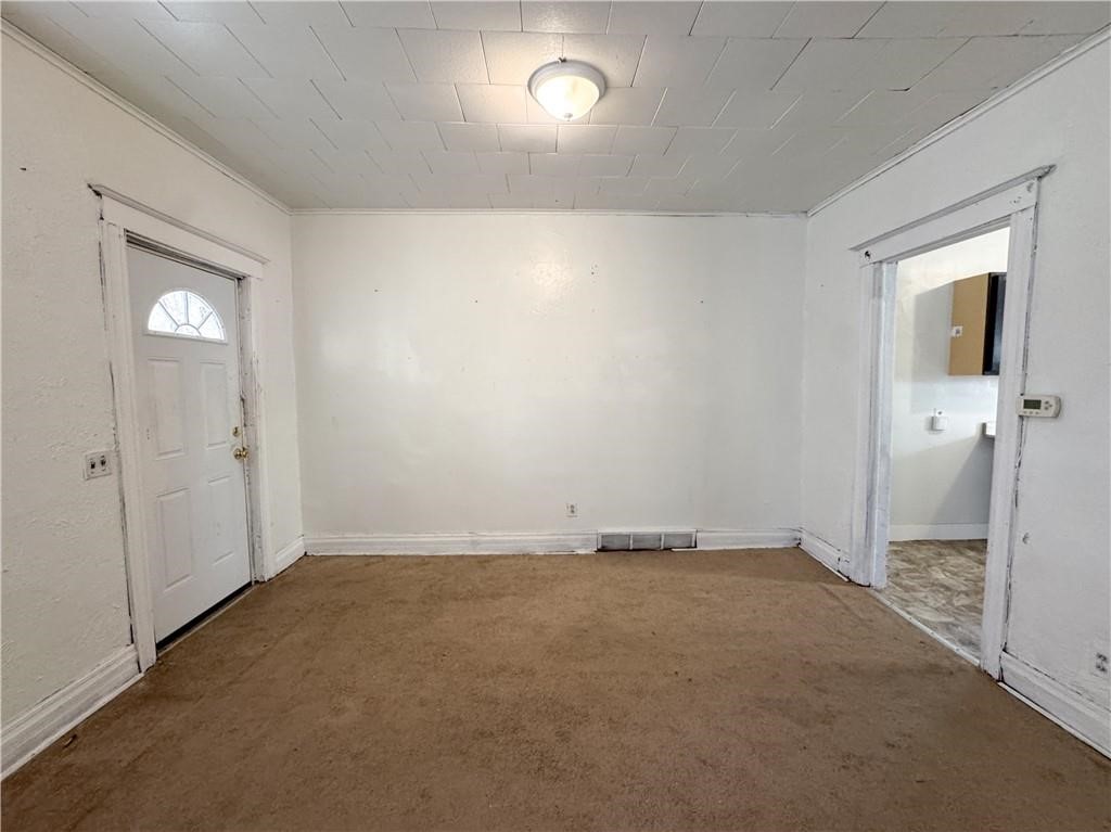 365 Weaver Street Rochester, NY 14621 - Photo 5 of 23
