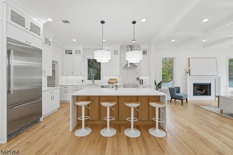 13 Harding Place Livingston, NJ 07039 - Photo 11 of 46