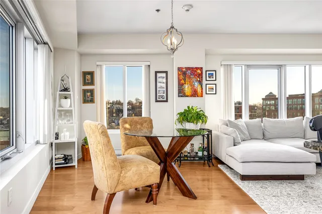 $699,000 | 100 Exchange Street, Unit 1307, Providence, RI 02903