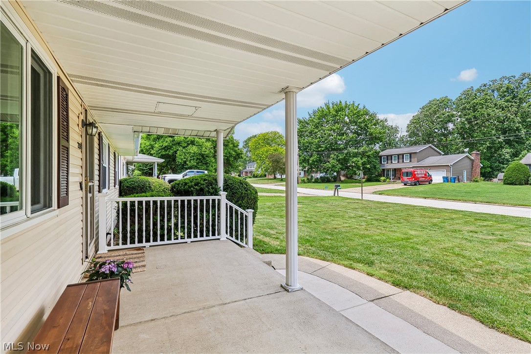 2758 Shellhart Road Norton, OH 44203 - Photo 3 of 41 Covered front porch