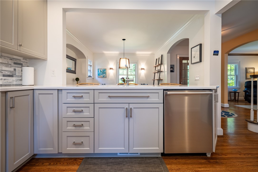 261 Nunda Boulevard Rochester, NY 14610 - Photo 25 of 50